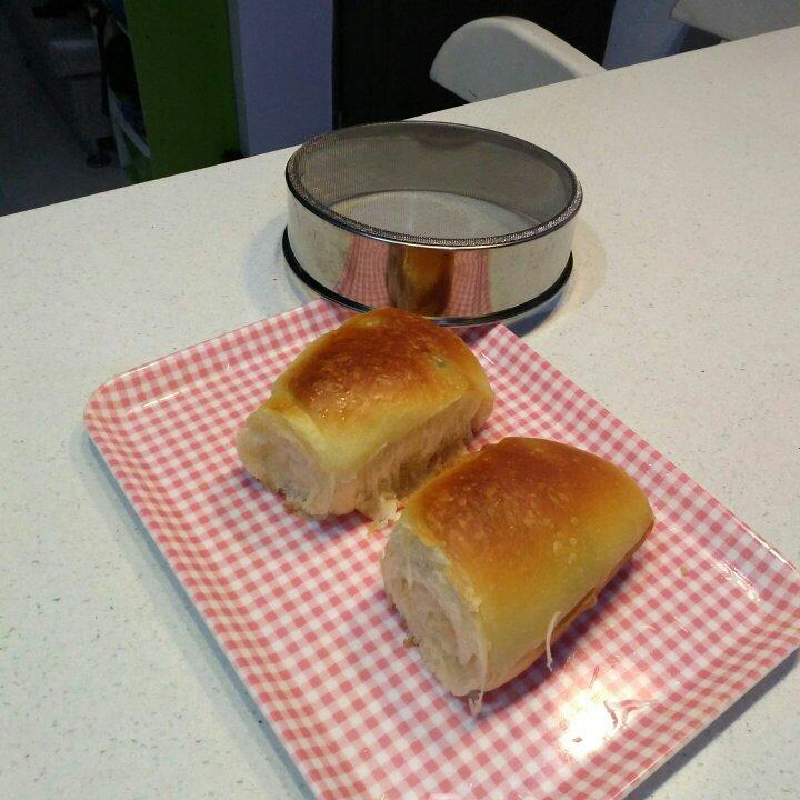 拉丝小面包
