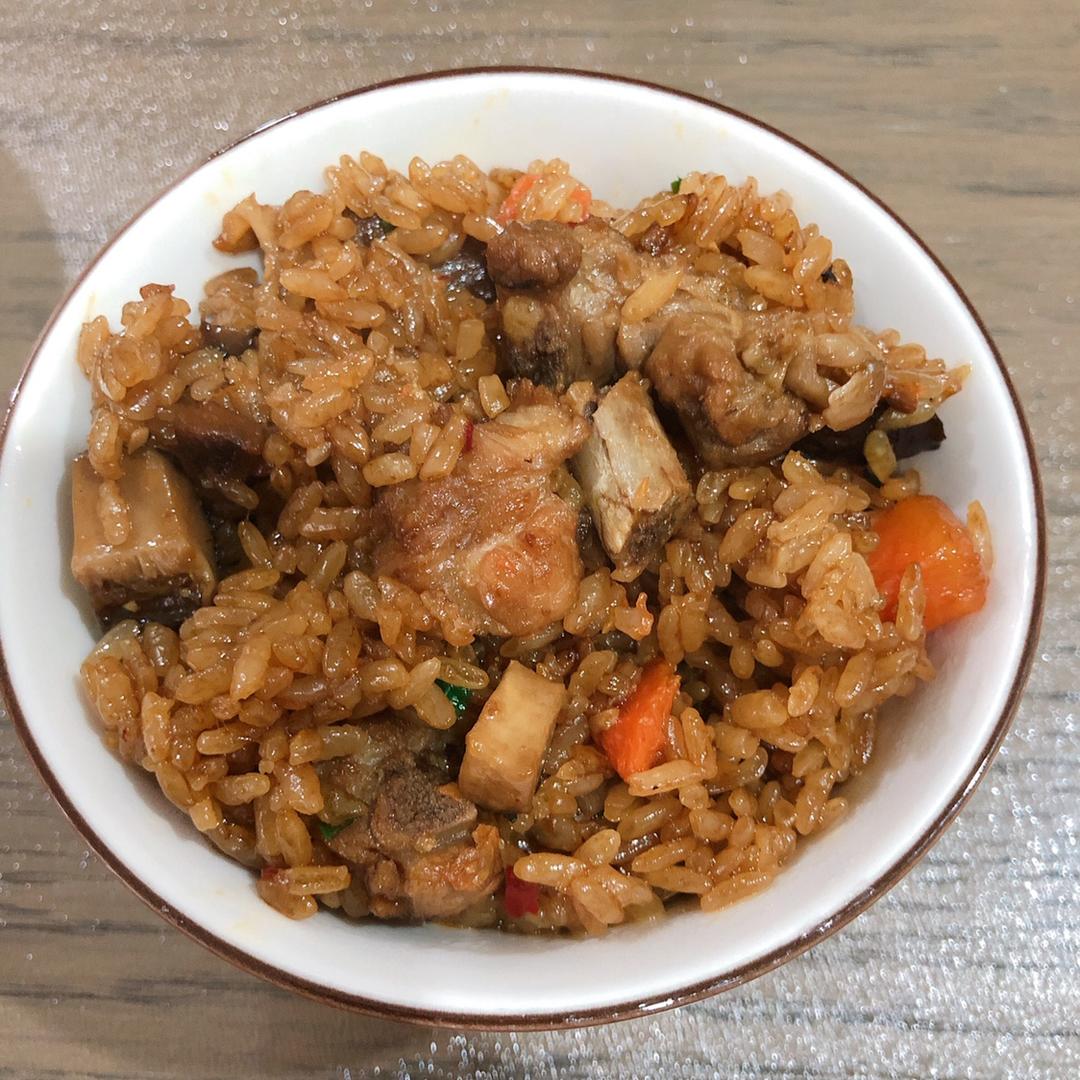 排骨焖饭