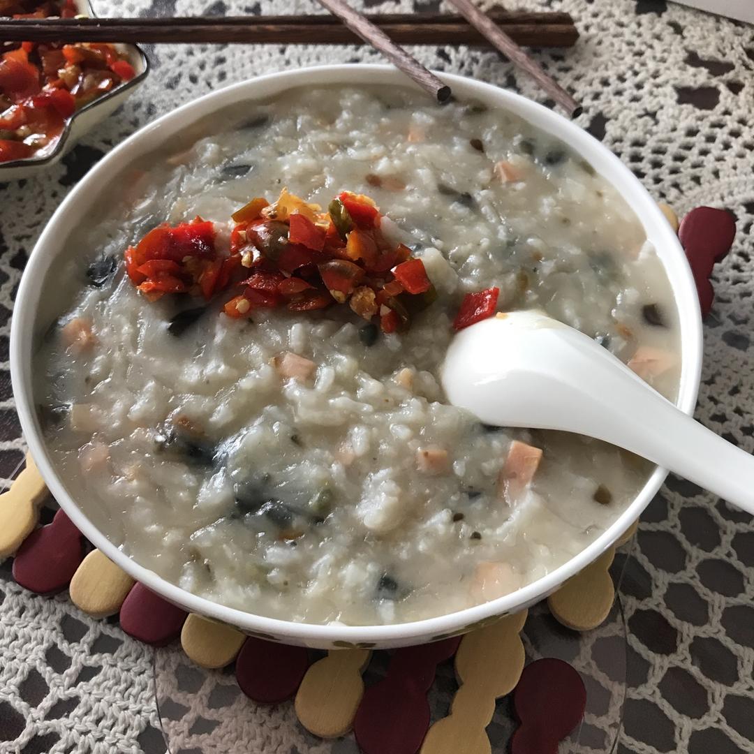 皮蛋瘦肉粥 Pidan & Pork Rice Soup