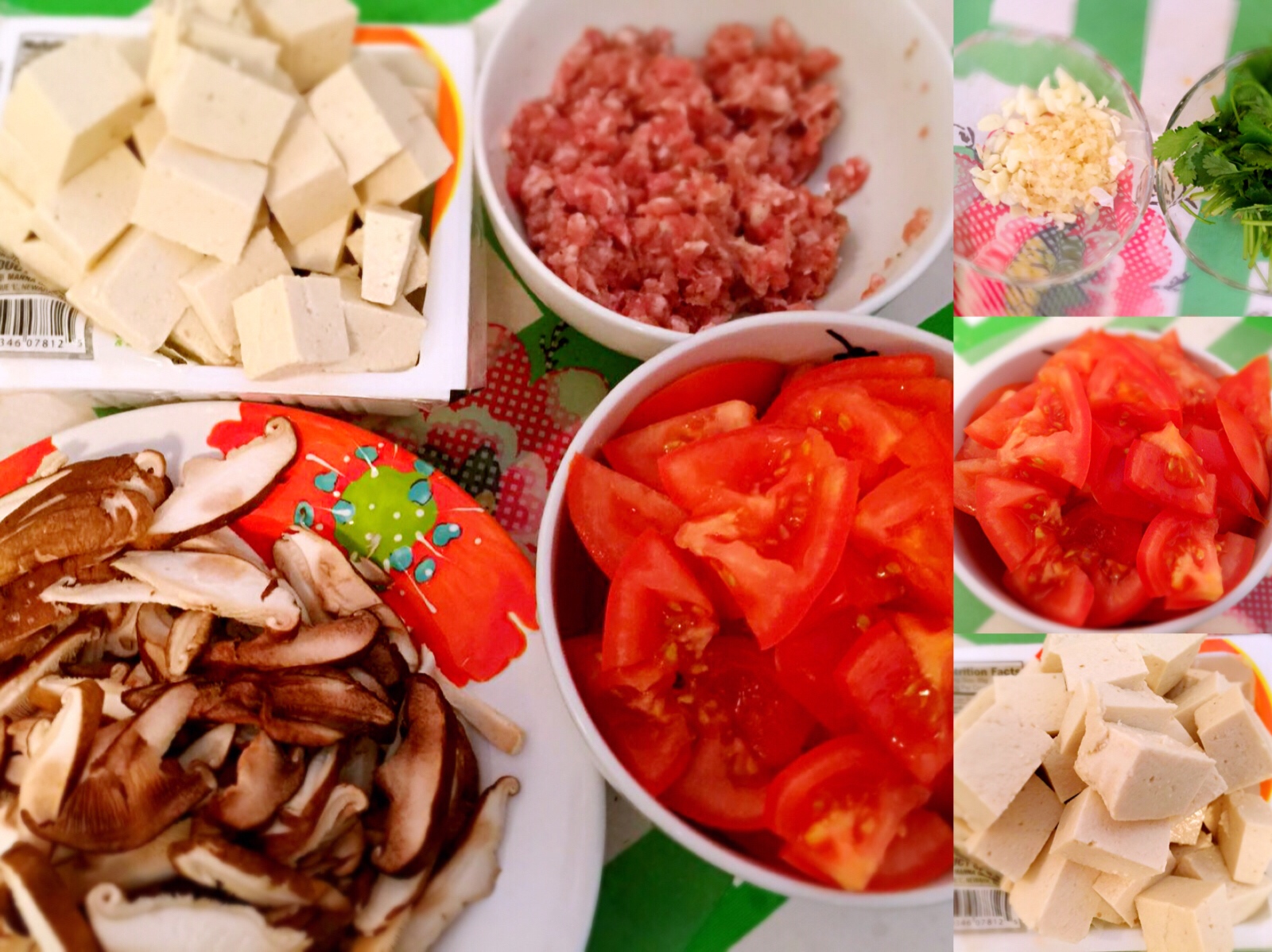 西红柿烧豆腐-改良版的做法 步骤1