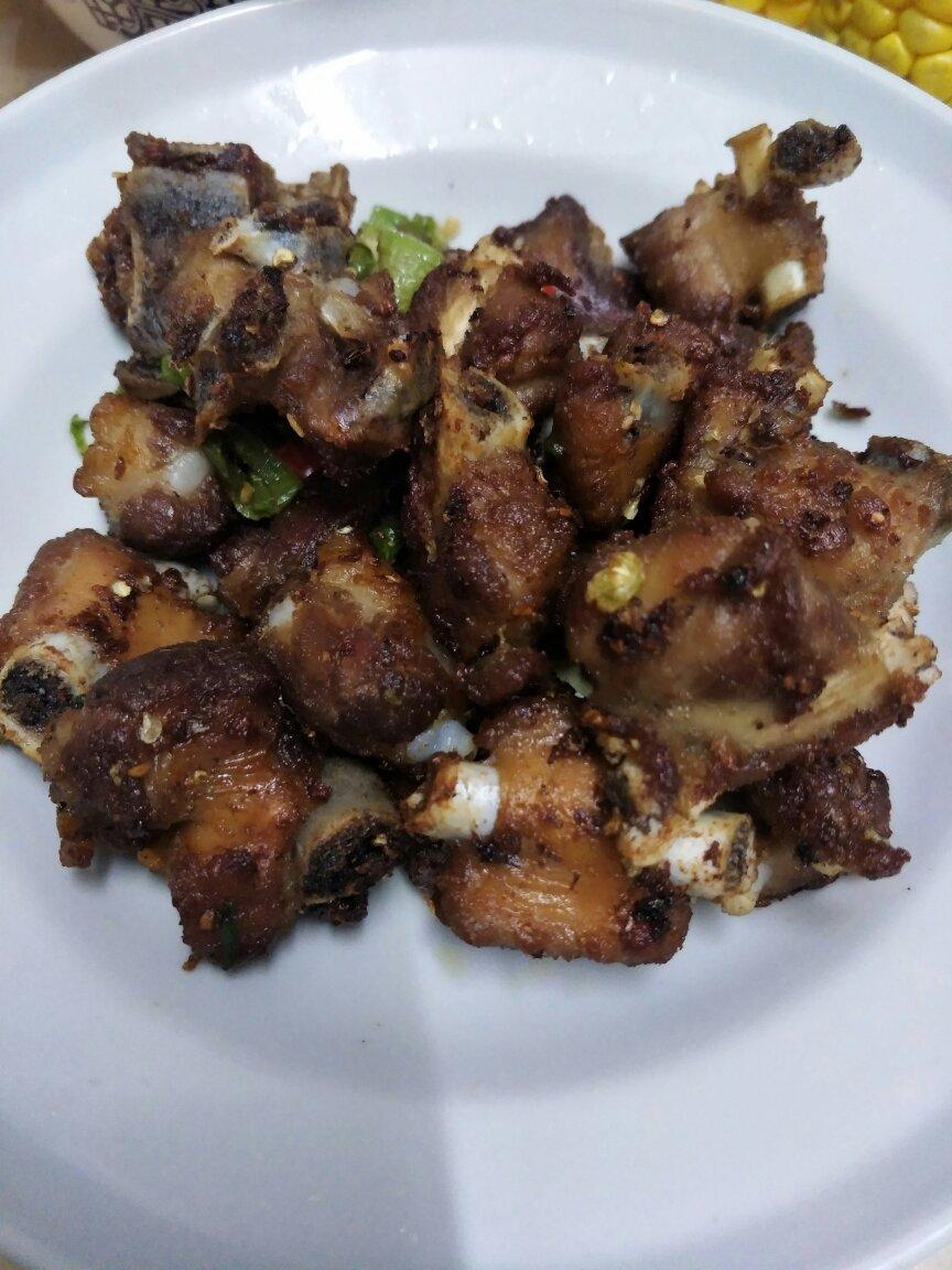 蒜香排骨 Garlic Pork Ribs