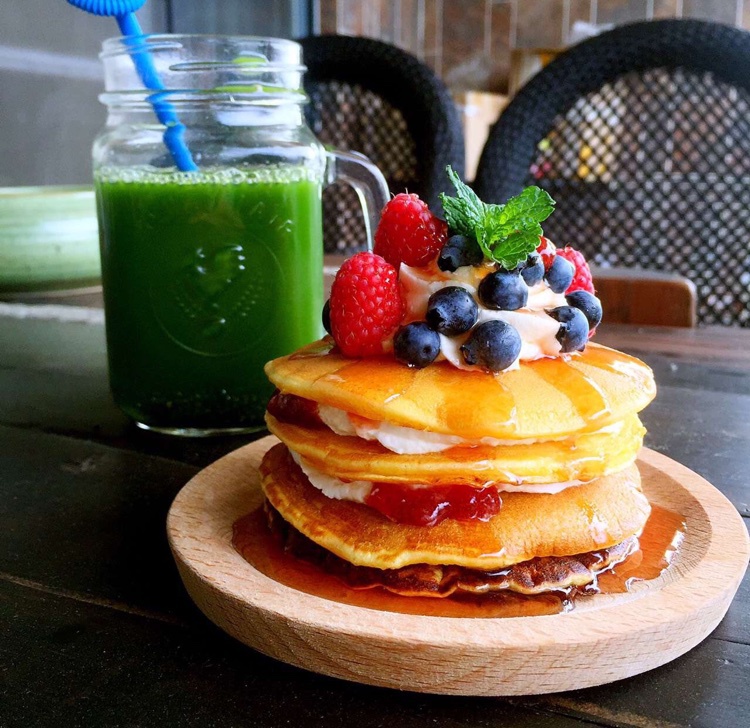 英式蜂蜜草莓松饼Pancake