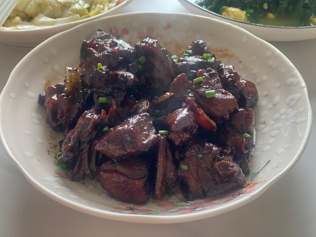 传统正宗的啤酒鸭配方和做法，鲜嫩香浓，只需炒千万不要焯水