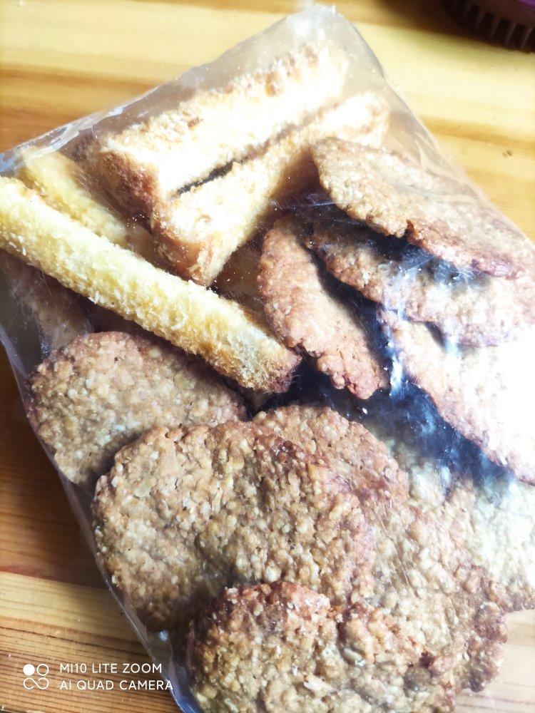 花生酱燕麦饼干（小食）