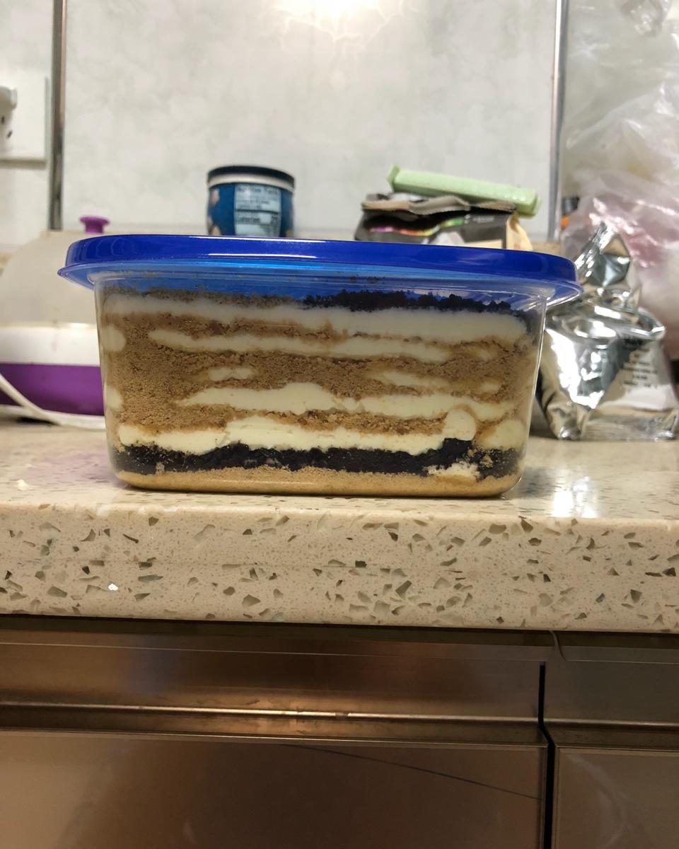 双色木糠盒子蛋糕