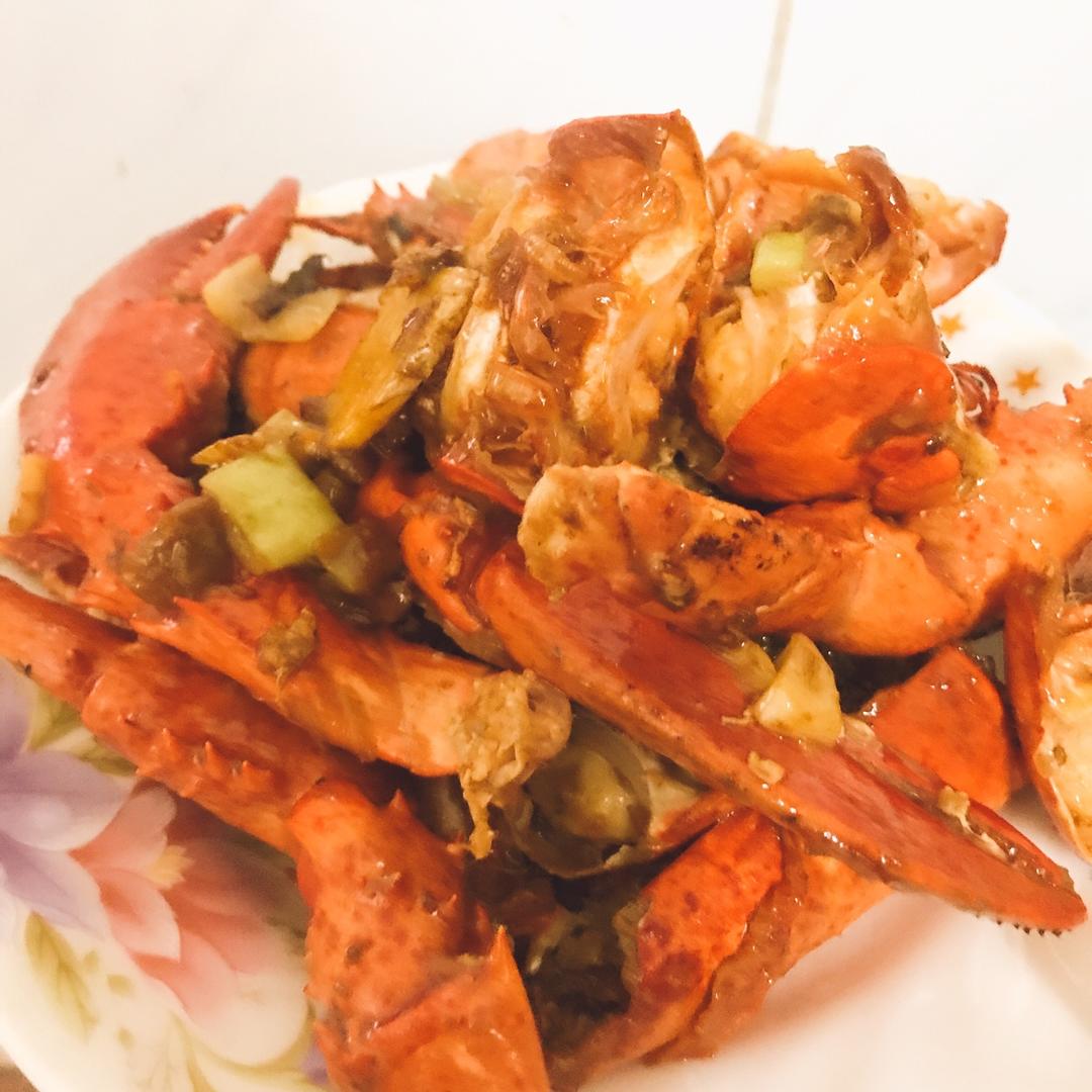 葱姜蒜爆炒大龙虾