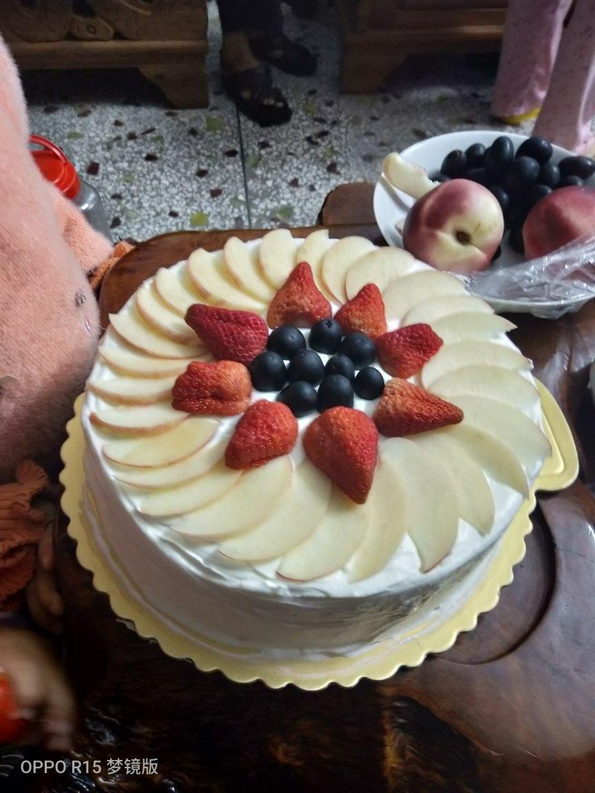 10寸裱花奶油生日蛋糕