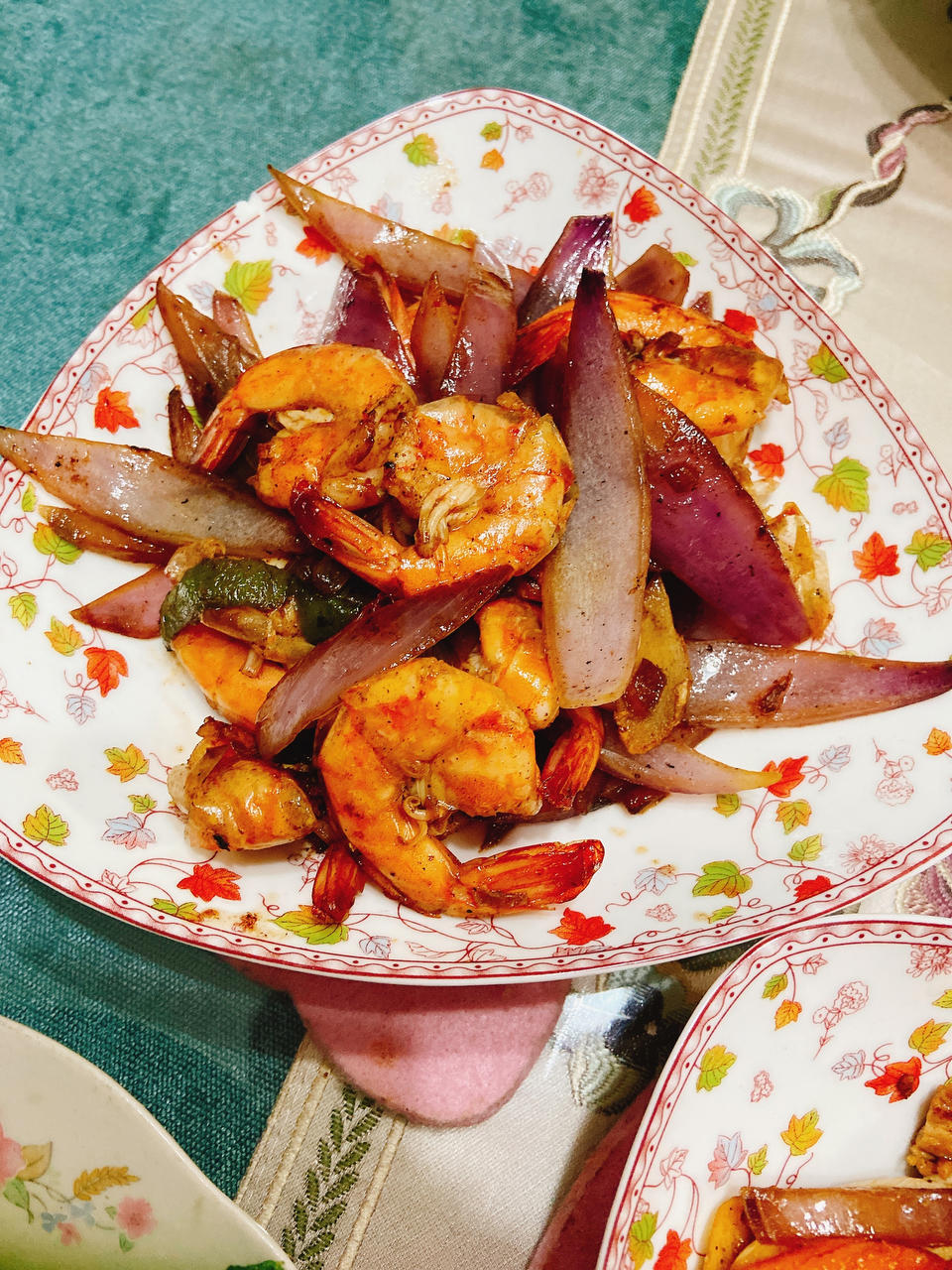 比蒜蓉虾好吃的洋葱虾（减脂食谱）