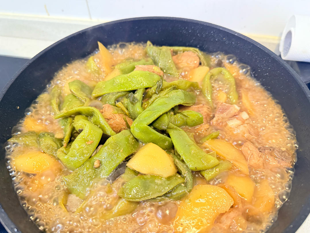 土豆炖排骨