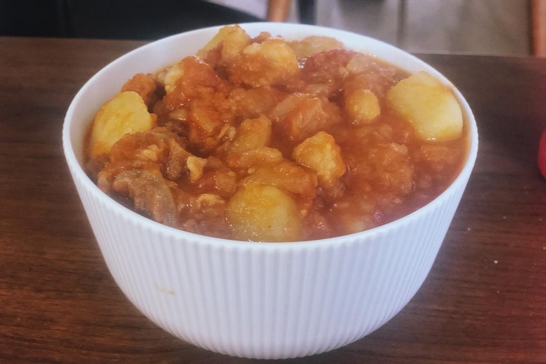 番茄土豆炖牛腩