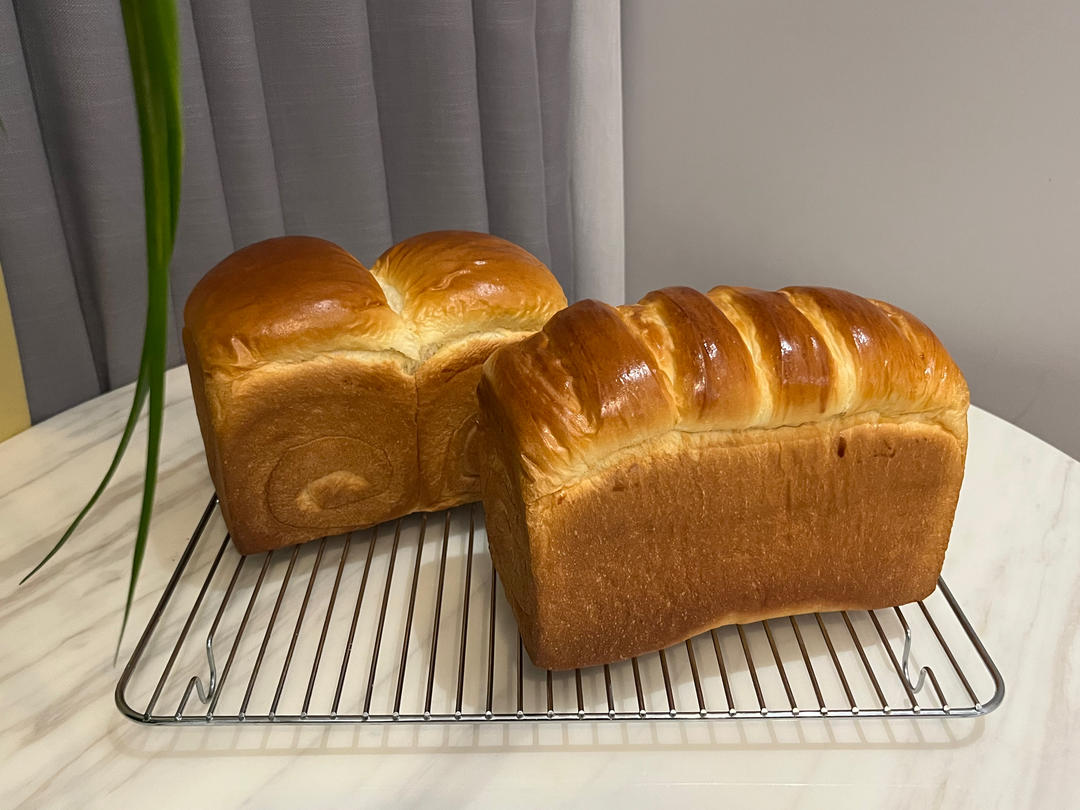 超柔牛奶棉花吐司（最详细的吐司食谱）