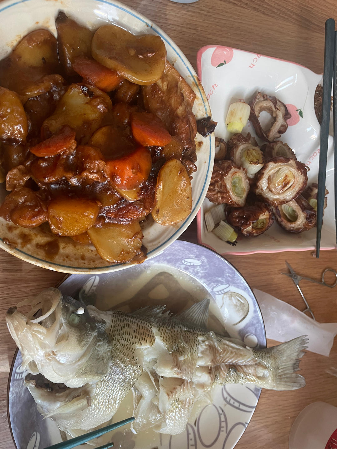 啤酒鲜虾鸡翅煲