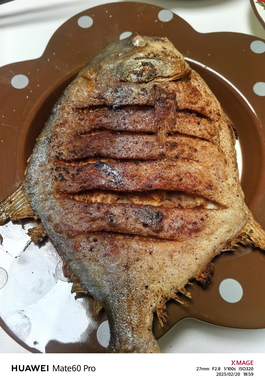香煎鲳鱼
