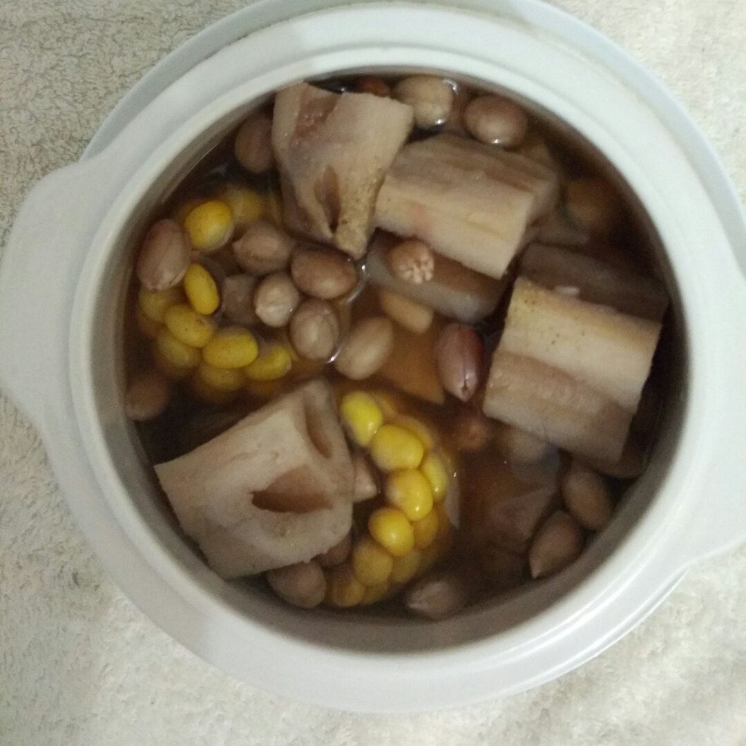 玉米莲藕煲