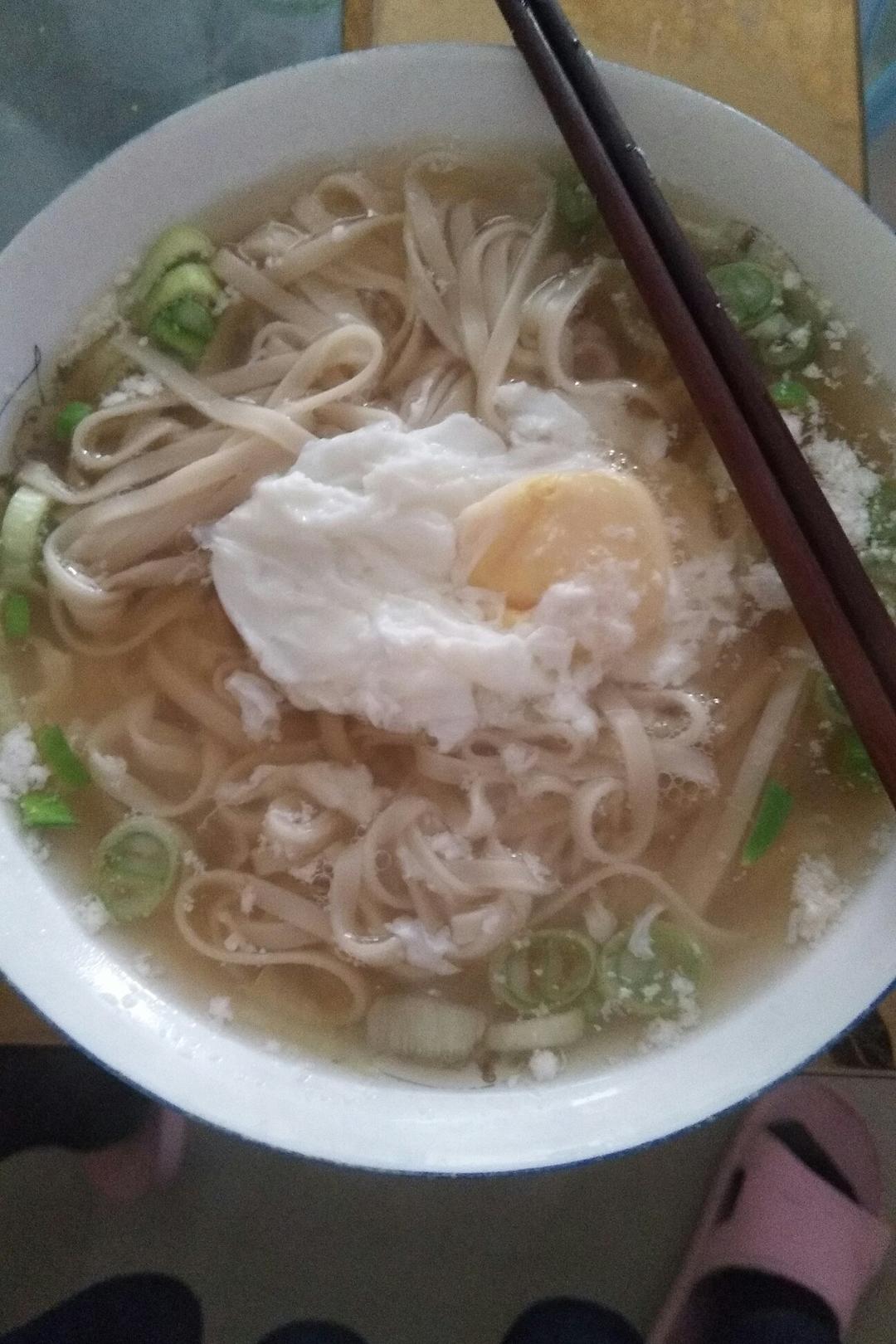 快手早餐之元气清汤面