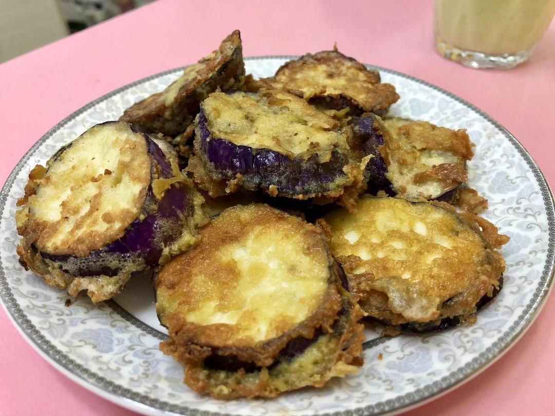 生酮食谱 | 香酥茄子饼（低碳、饱腹）的做法