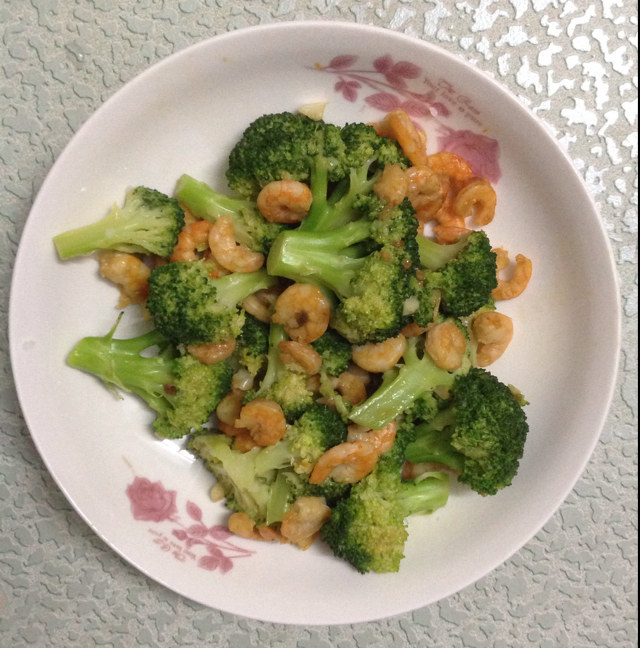虾仁炒西兰花