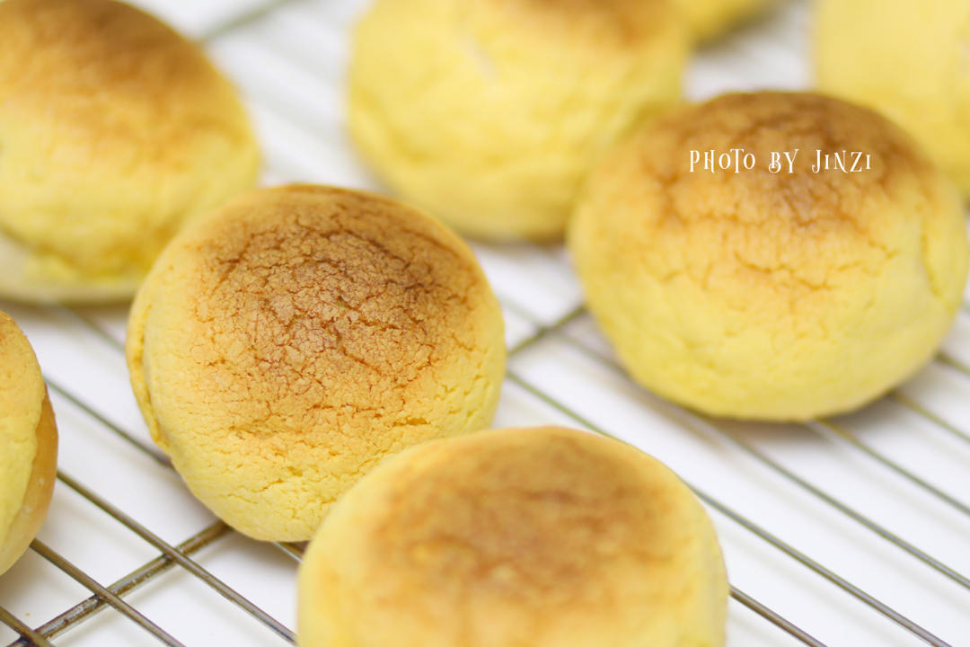 酥的掉渣的菠萝包