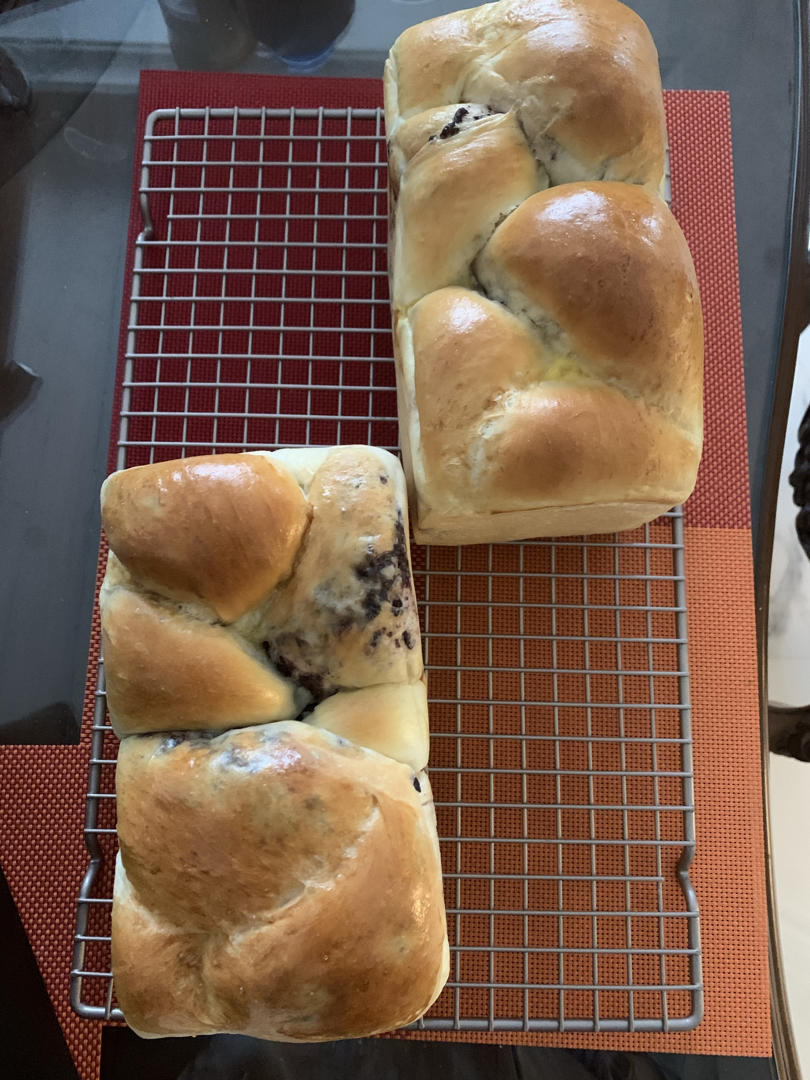 某宝热搜第一的紫米面包，秋天最滋补！