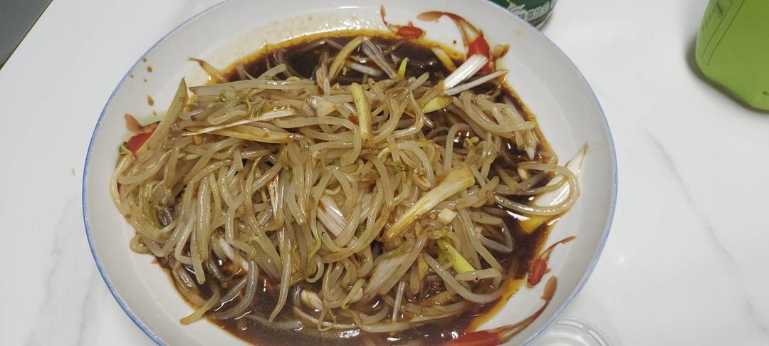凉拌绿豆芽