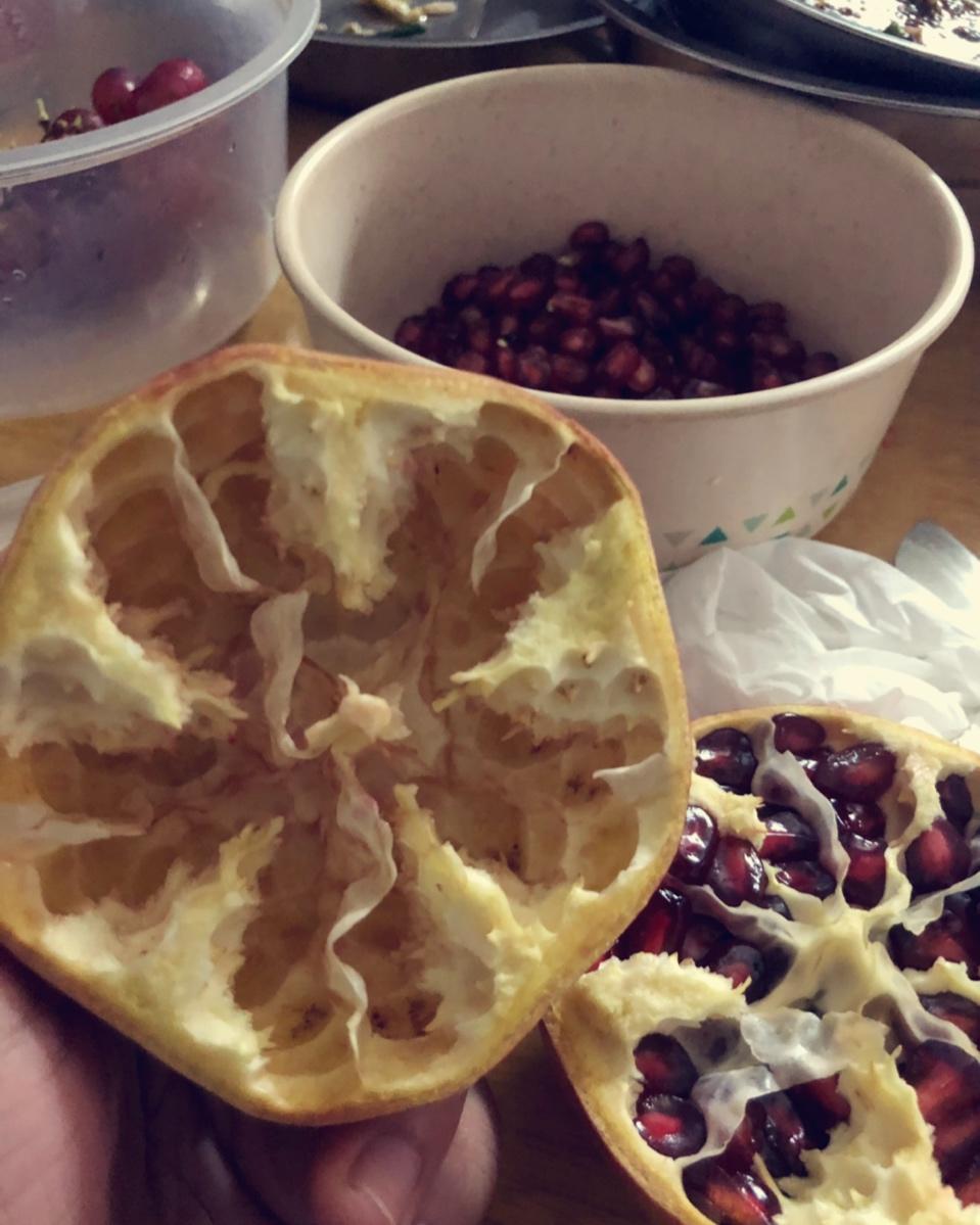 一分钟快速剥石榴大法