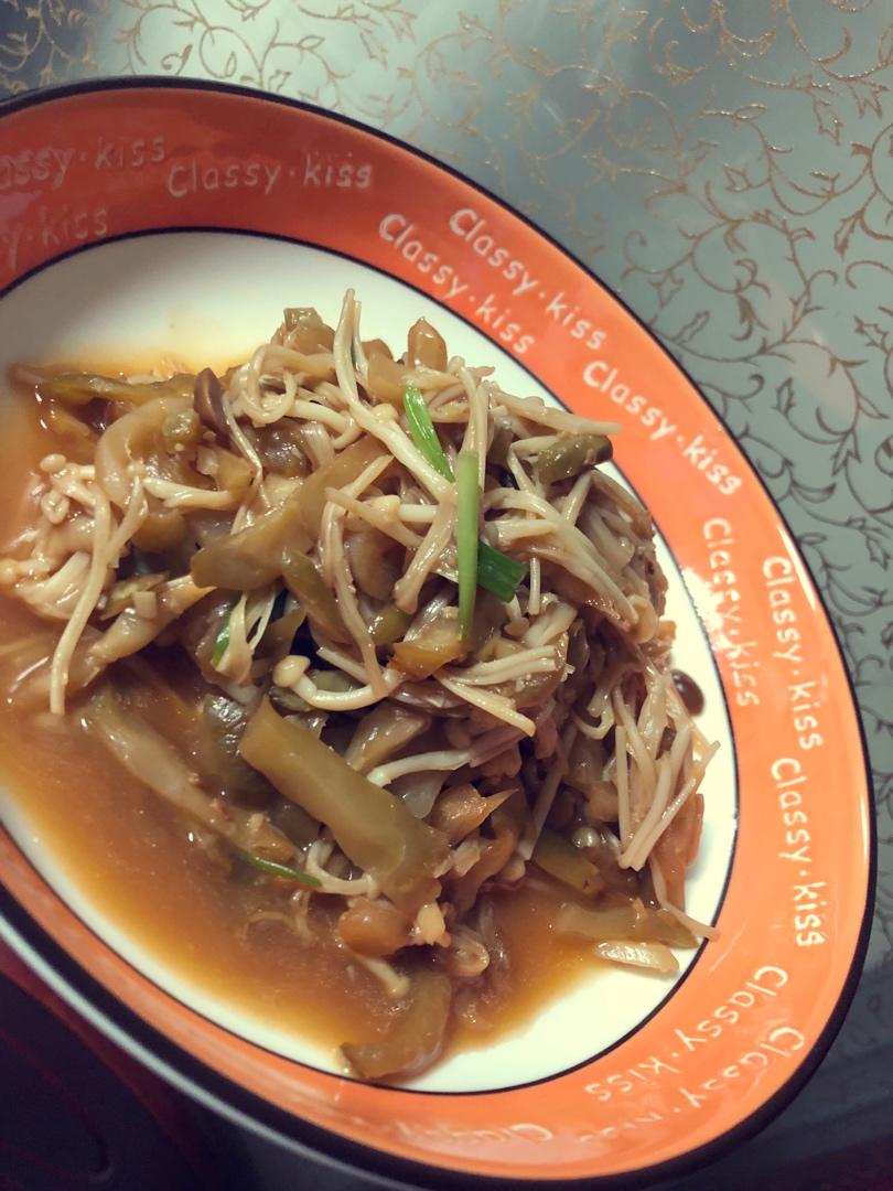超下饭的炒金针菇！！