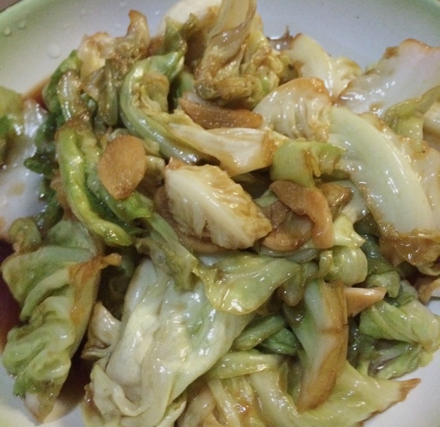 阿婆手撕包菜