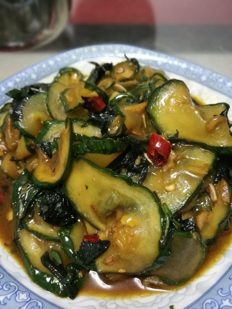 紫苏煎黄瓜