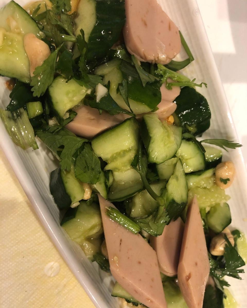 下酒菜之拍黄瓜拌花生米