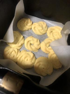 黄油曲奇饼干（空气炸锅版）的做法 步骤3
