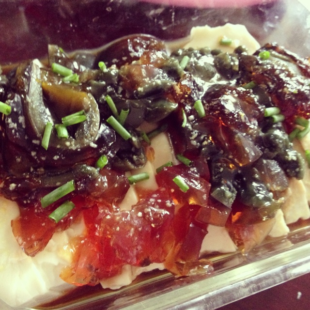 皮蛋豆腐