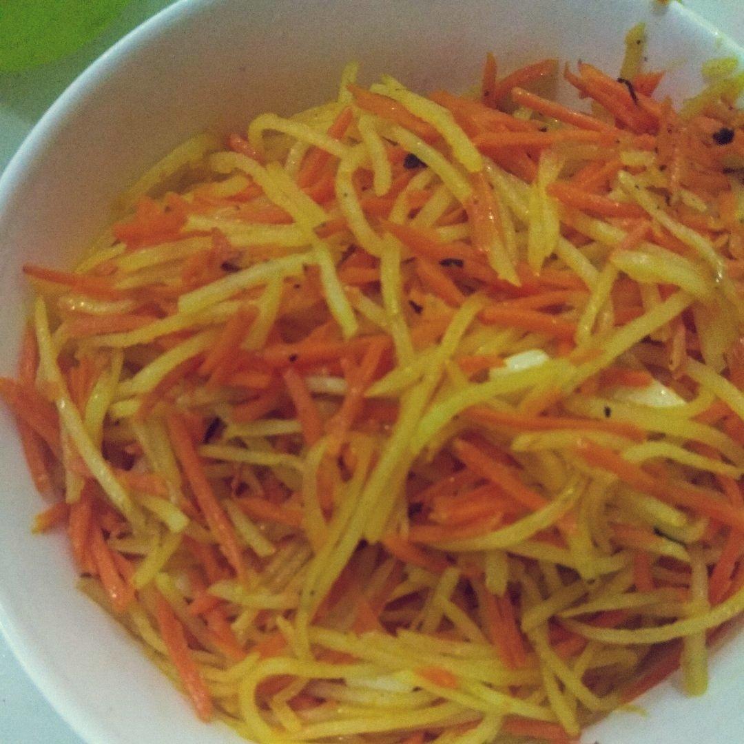 炒胡萝卜土豆丝