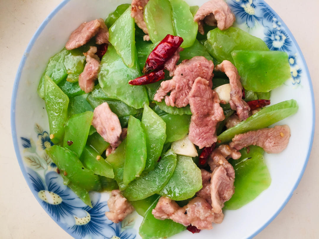 莴笋炒肉
