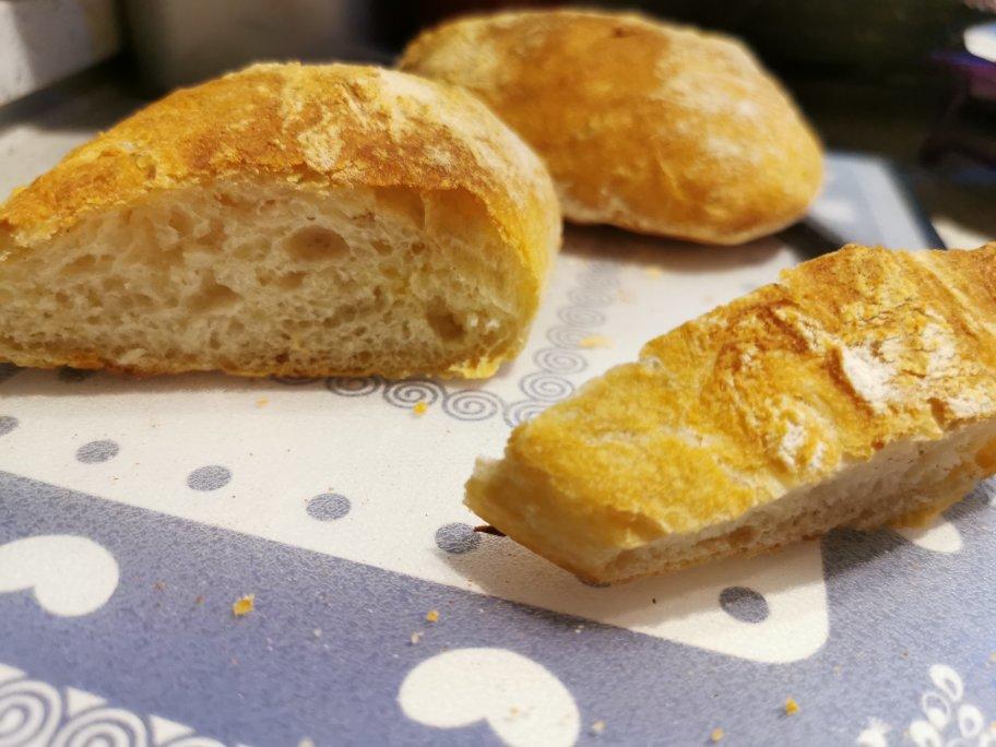 免揉意大利拖鞋面包ciabatta（吐血整理史上最全藤田千秋免揉欧包制作心得）