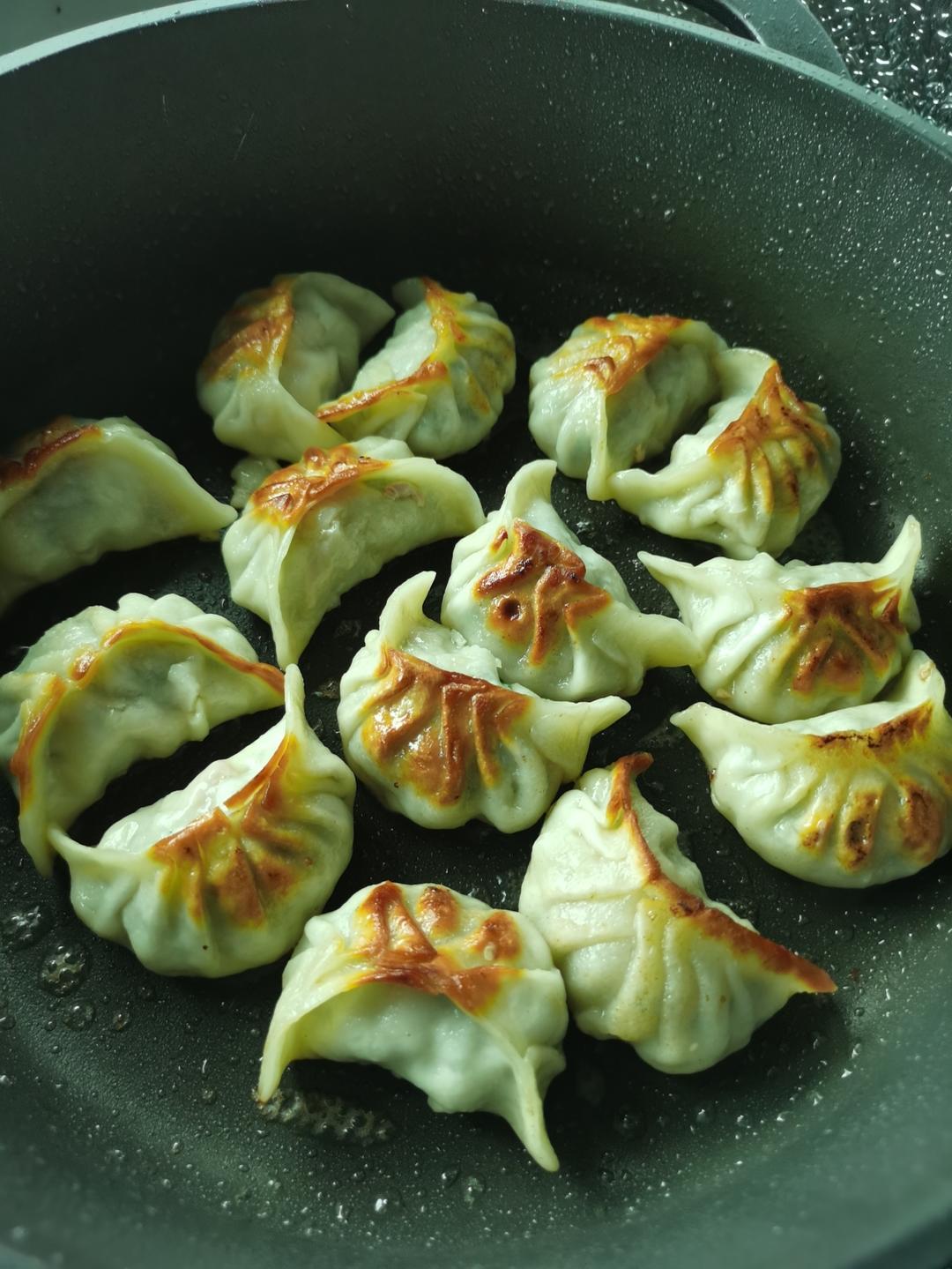 煎饺（速冻饺子）