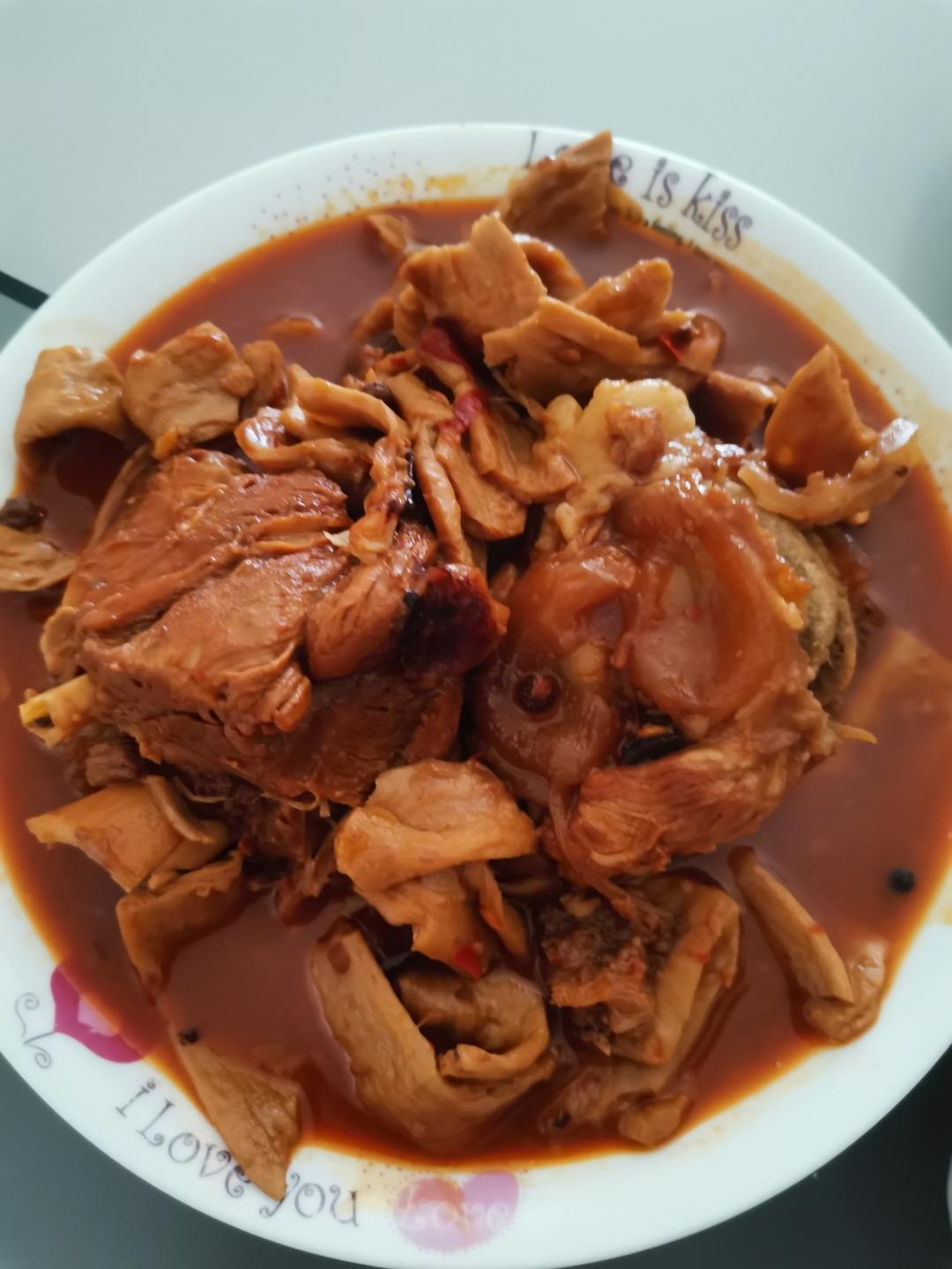 好吃到舔骨头的✨酱骨头✨