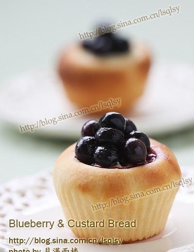 蓝莓卡仕达小面包的做法