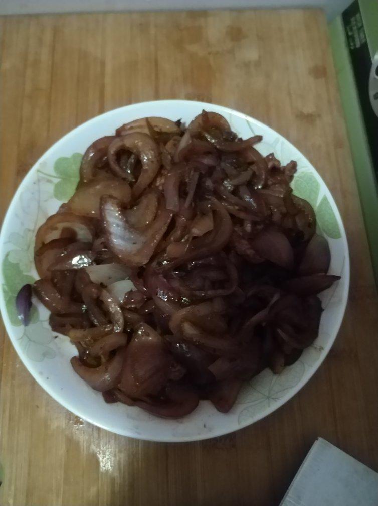 洋葱炒肉