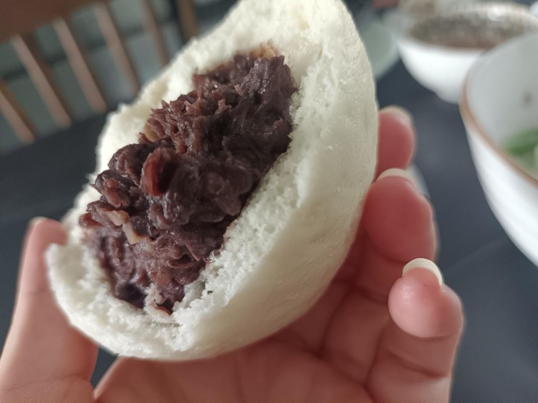 香甜软糯的红豆馒头