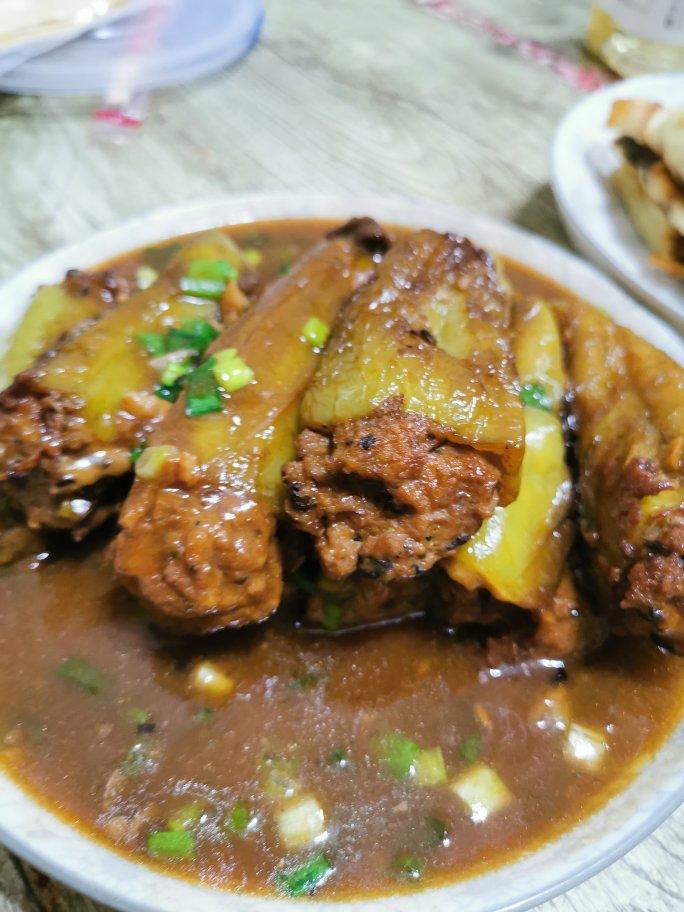 虎皮尖椒酿肉