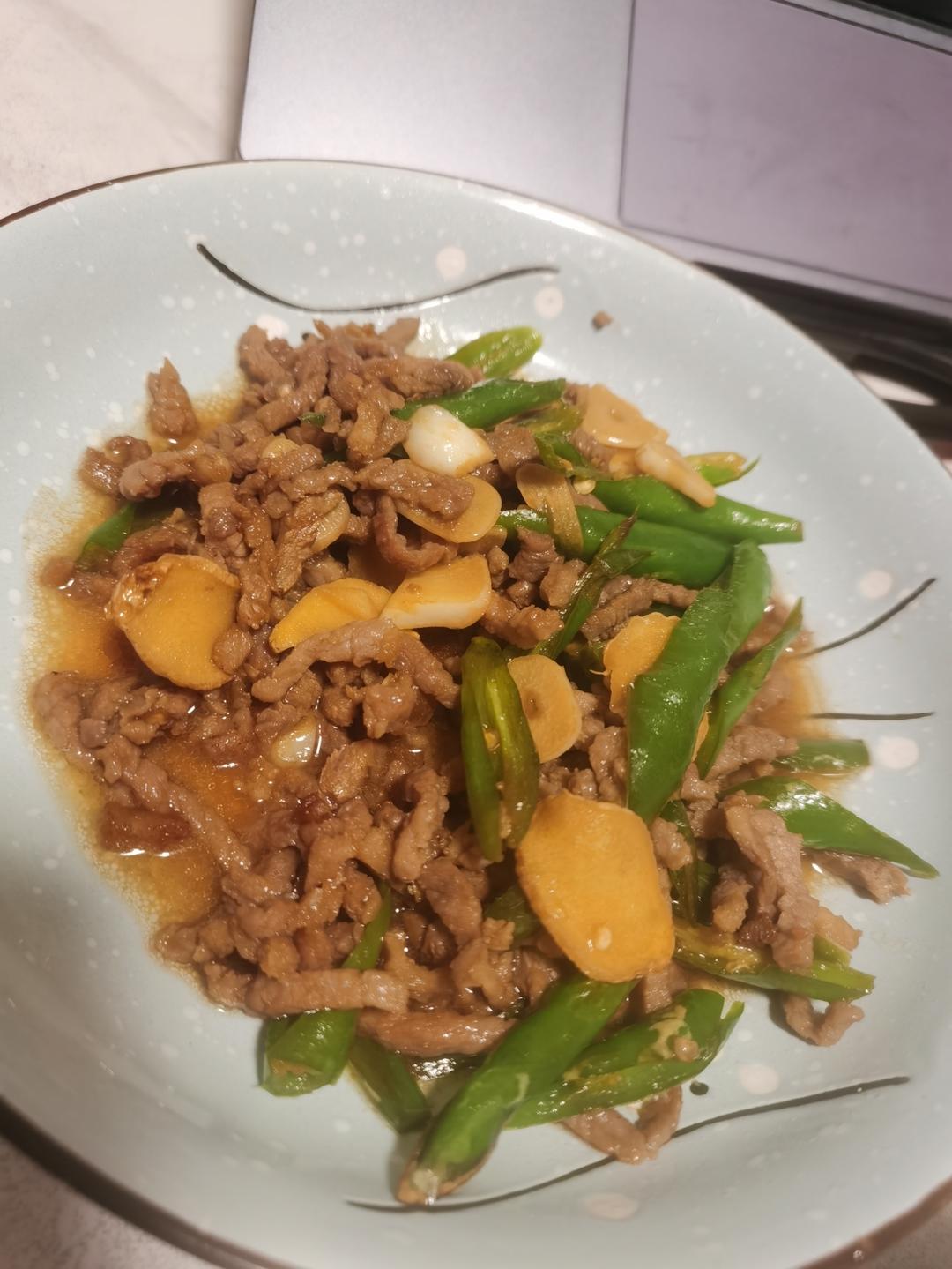 青椒牛肉丝