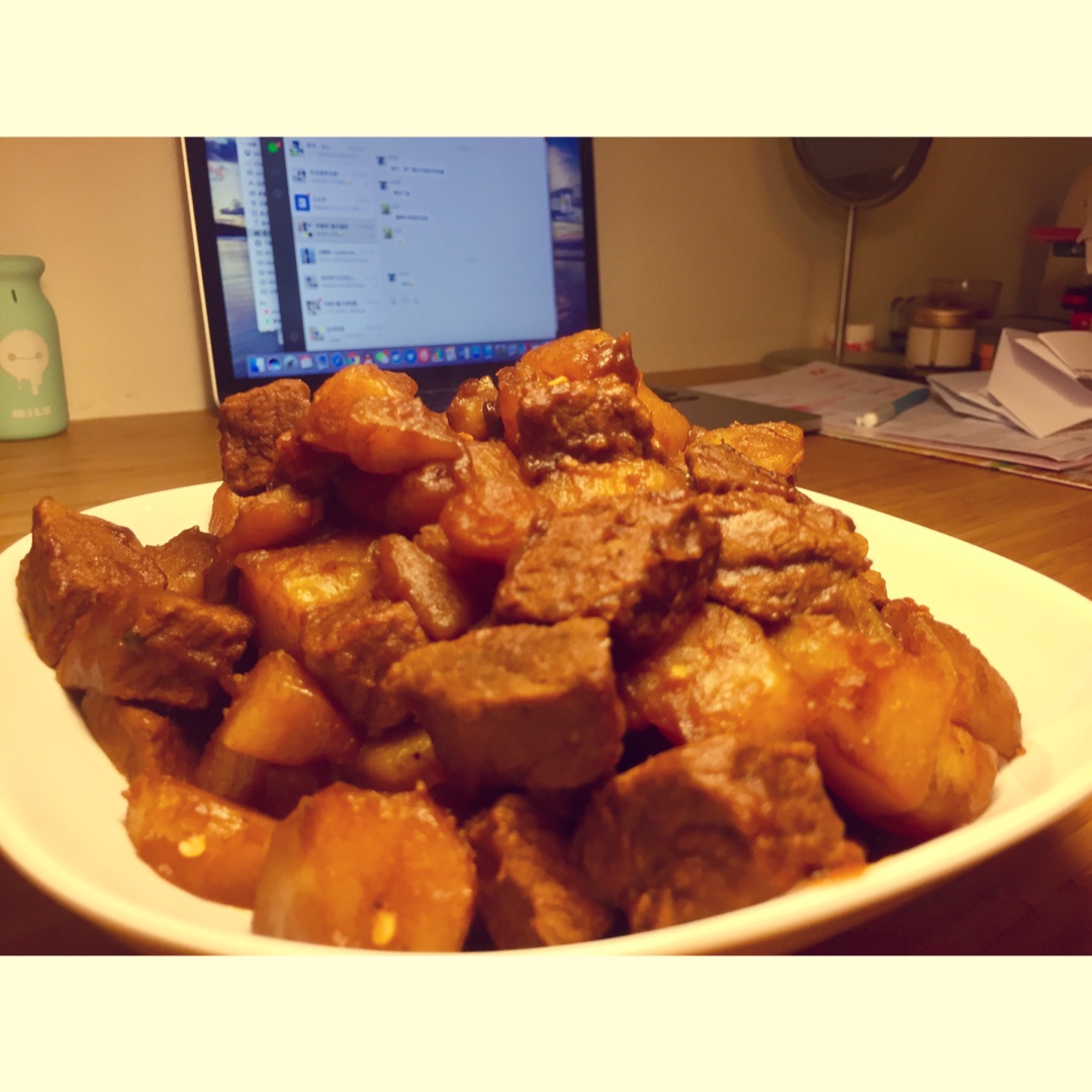 土豆炖牛腩