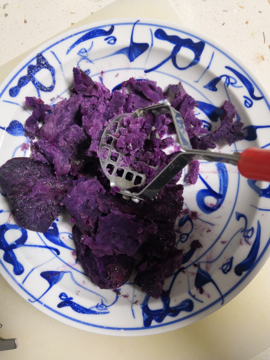 紫薯牛奶饼的做法