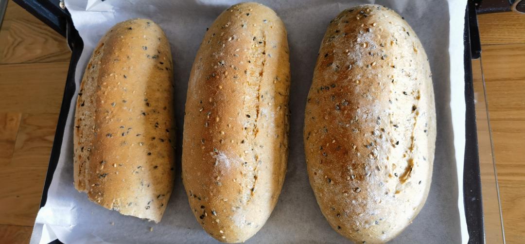 店售爆单🔥三天不变硬㊙️坚果全麦面包