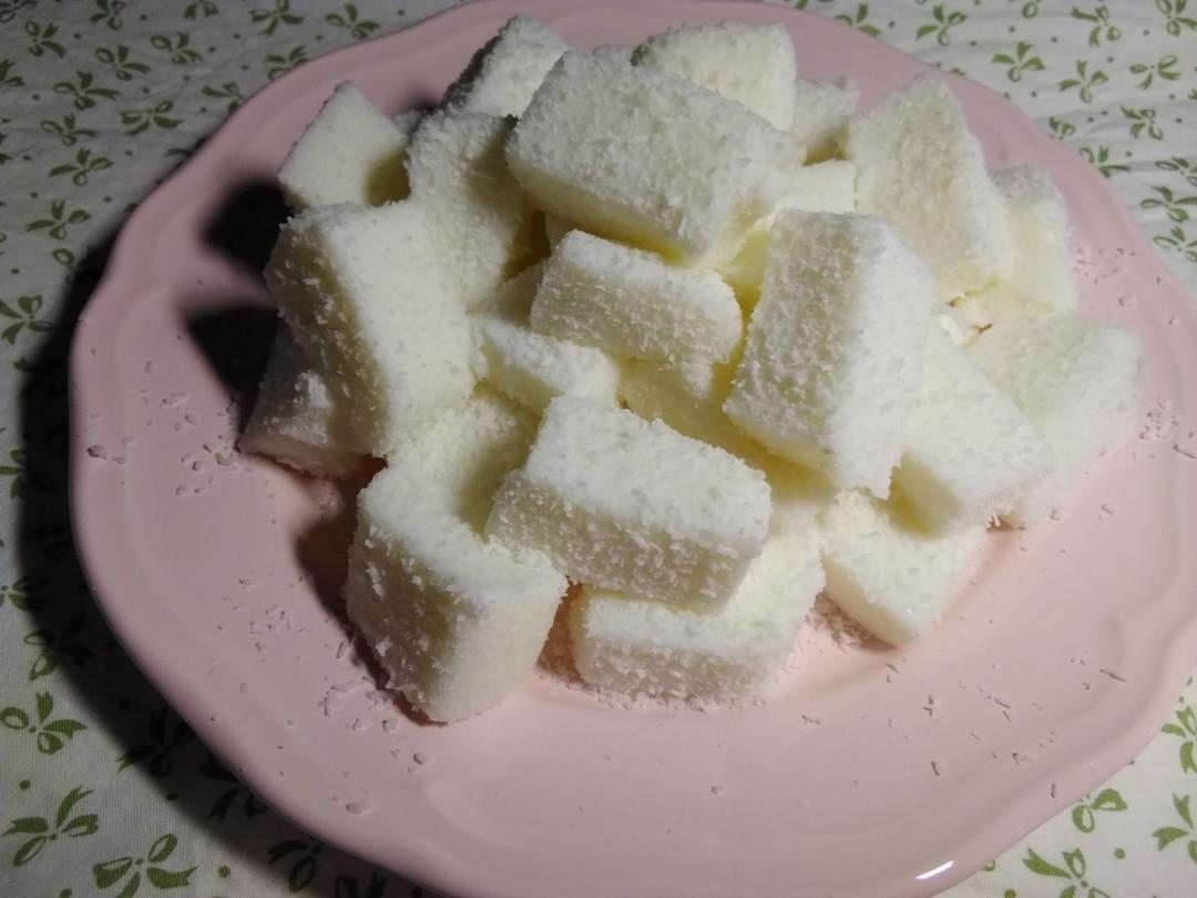 完胜85度C牛奶椰丝小方