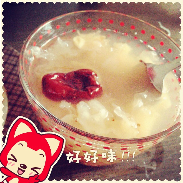 红枣银耳莲子羹