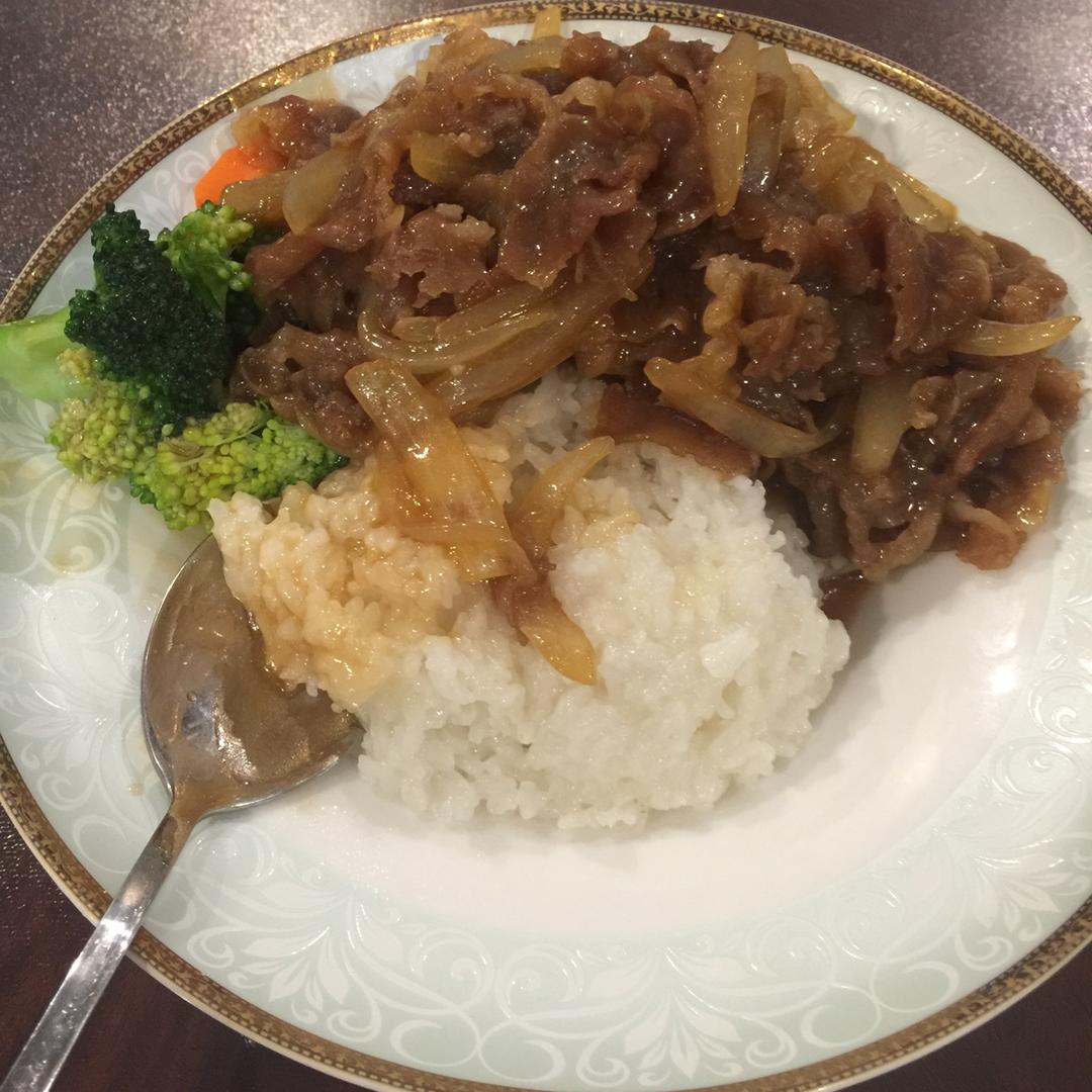 堂妈金牌牛肉饭