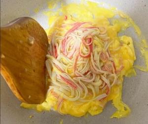 减脂餐｜超鲜美的滑蛋蟹柳，低脂高蛋白的做法 步骤2