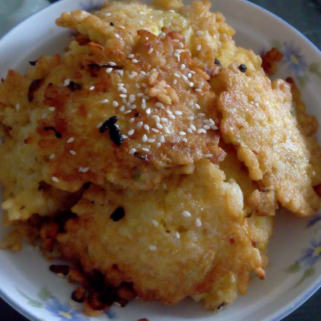 鸡蛋米饭煎饼