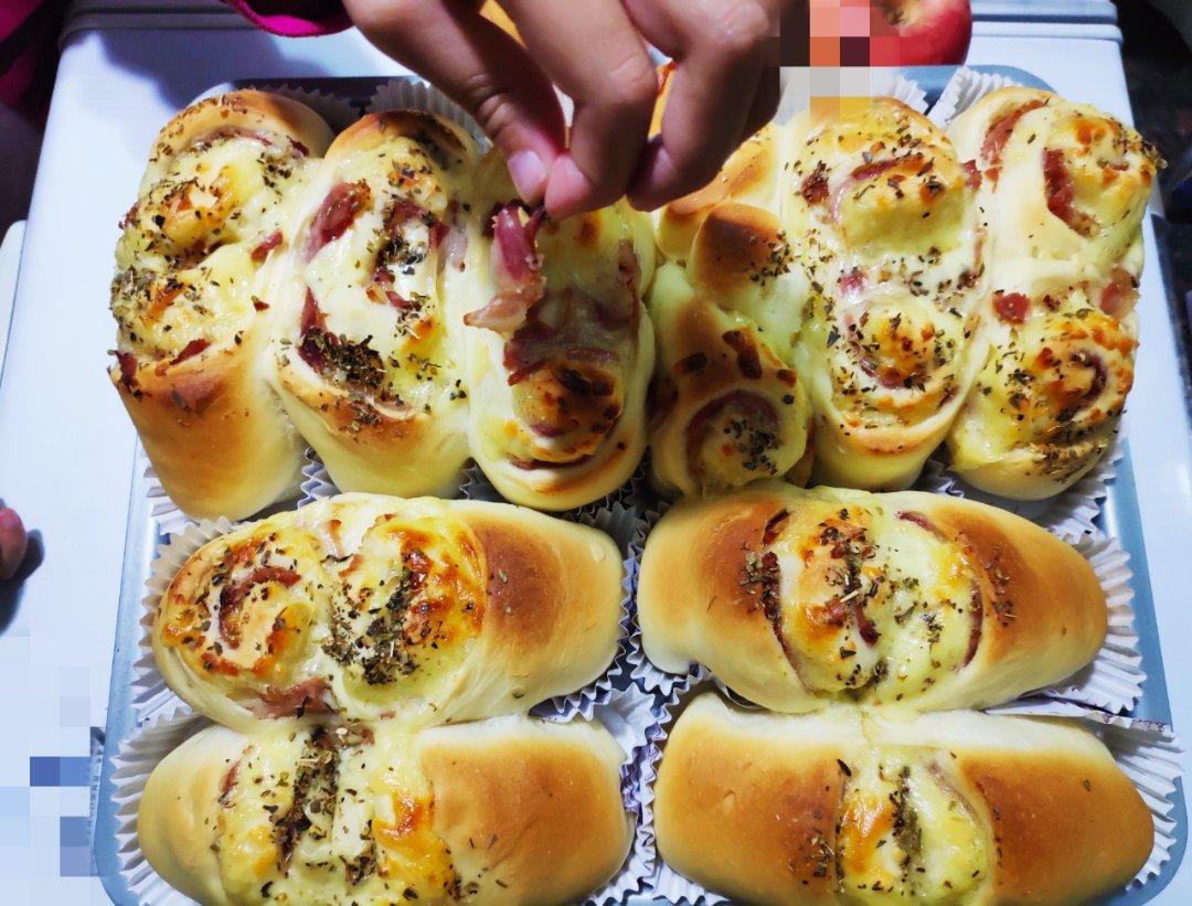 培根乳酪小面包